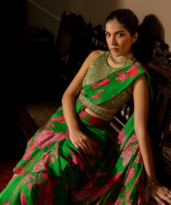 Full Bloom Saree Set 4