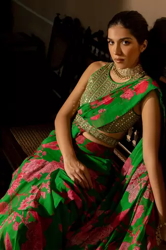 Full Bloom Saree Set
