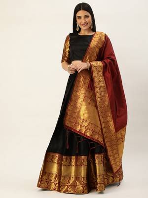 South Indian Traditonal Woven With Zari Work Half Saree 3