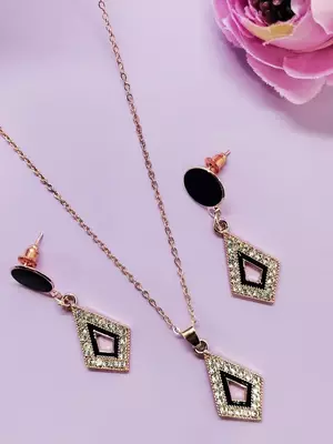  Gold Plated Necklace Set 1