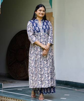 Navy blue printed kurta set 3
