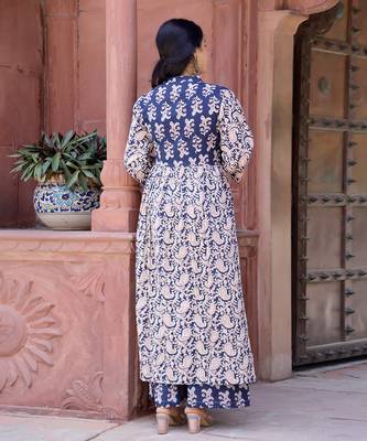 Navy blue printed kurta set 4