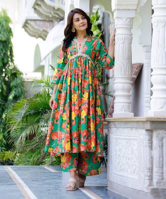 Green floral kurta set 1