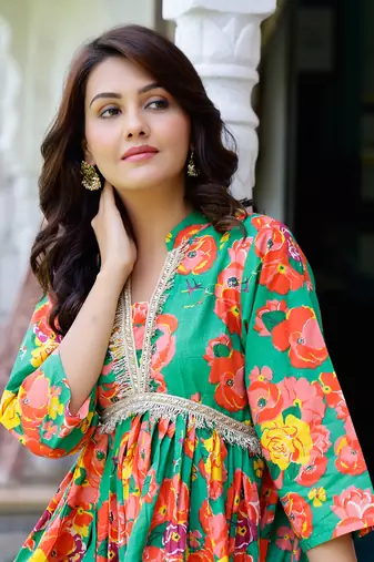 Green floral kurta set