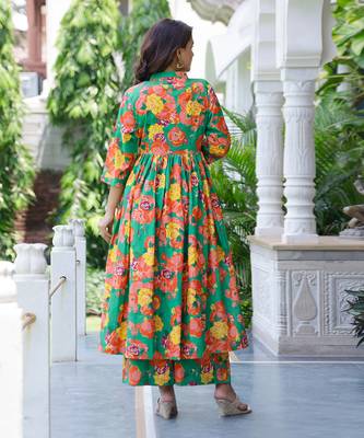 Green floral kurta set 5