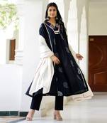 Black peacock suit set