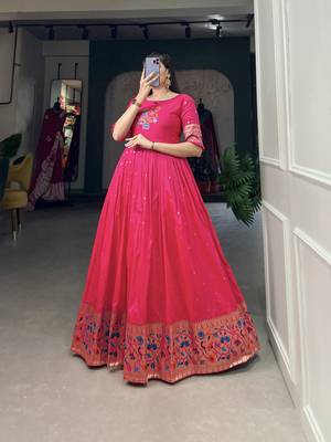Women's Paithani With Jacquard Silk Long Gown 3