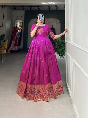 Women's Paithani With Jacquard Silk Long Gown 3