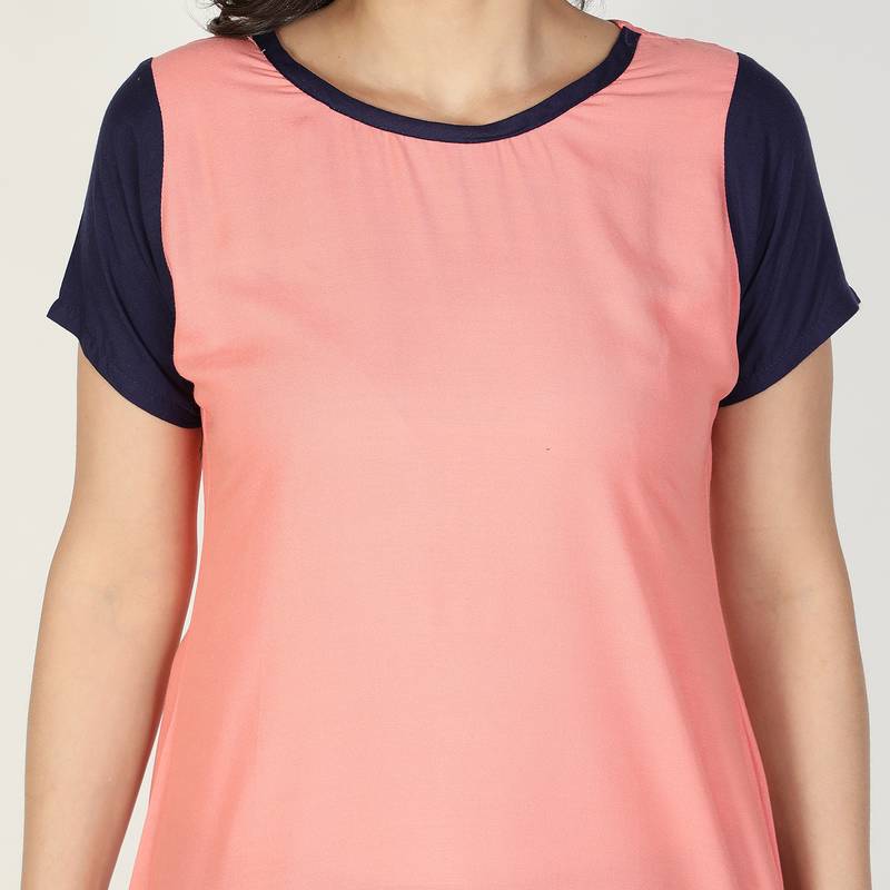 Fabclub Women Rayon Color block Straight Designer Kurti (Peach)