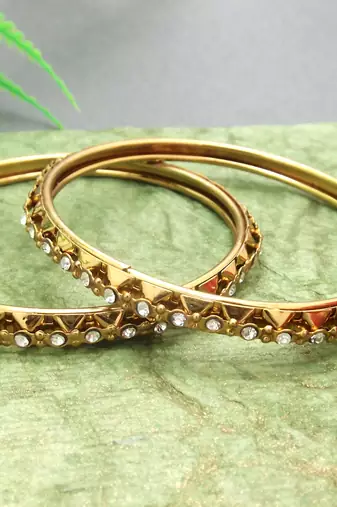 9blings Gold Plated Traditional Set of 2 Bangle