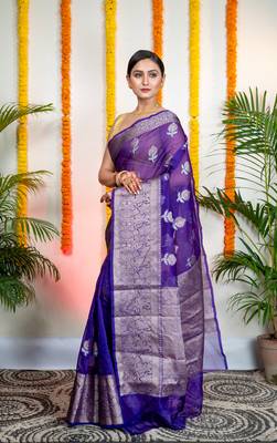 Ink blue organza silk saree with zari border and floral motifs 2