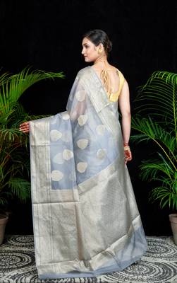Grey organza silk saree with zari border and leaf motifs 3
