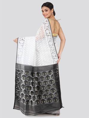 White Hand Woven Pure Cotton Saree Without Blouse 3
