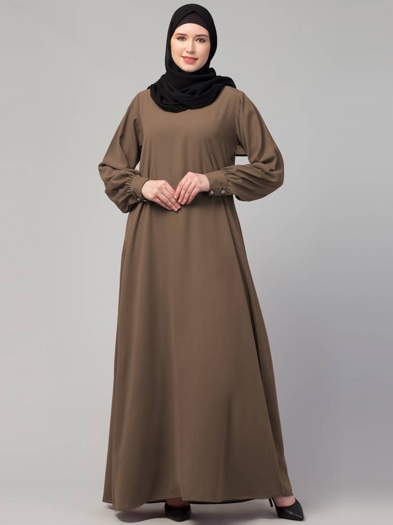 Women's inner abaya with side pockets and cuff sleeves