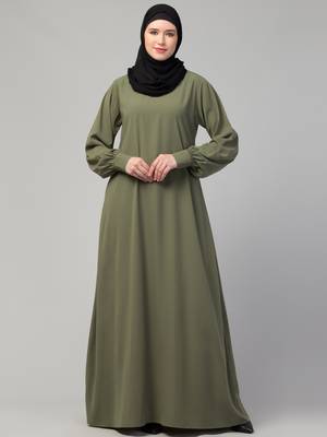 Women's inner abaya with side pockets and cuff sleeves 1