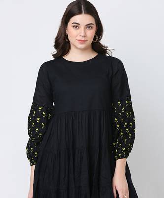 Black flora dress 4