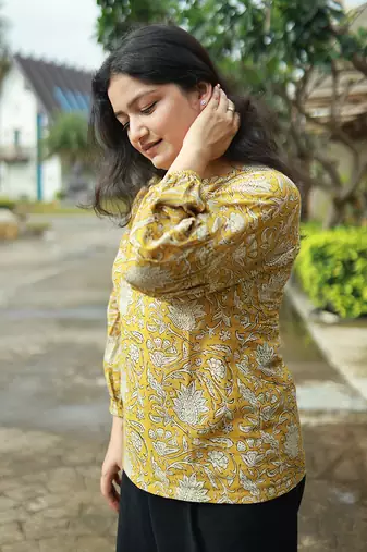 Botanica classic top