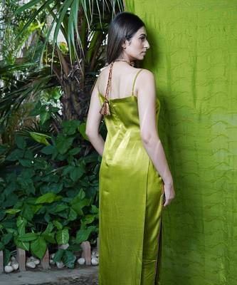 Green plain heena kurta set 4