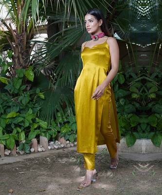 Mustard plain sunheri  kurta set 4