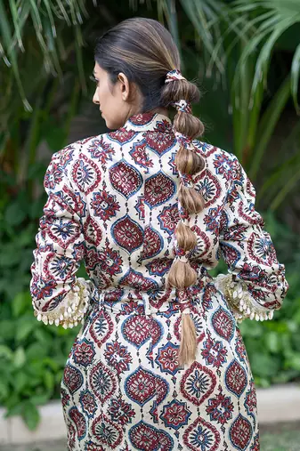 Off white kafoori printed jacket set
