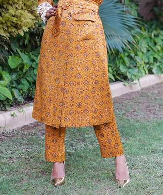 Mustard printed sunheri pants 2