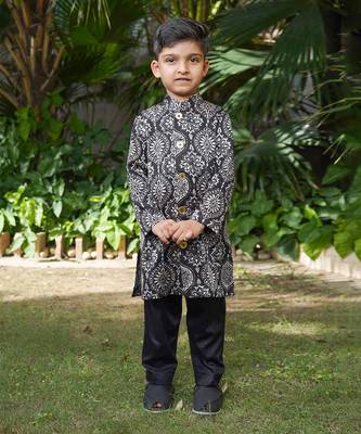 Black printed silk sherwani 1