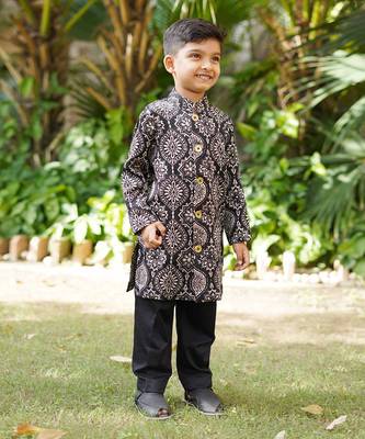 Black printed silk sherwani 3