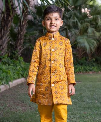 Mustard printed silk sherwani 3