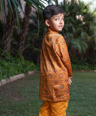 Mustard printed silk sherwani 4