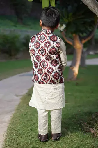 Off white printed silk kurta set