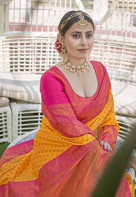 Yellow Contrast 1000 Butti Zari Woven Paithani Silk Blend Saree 3