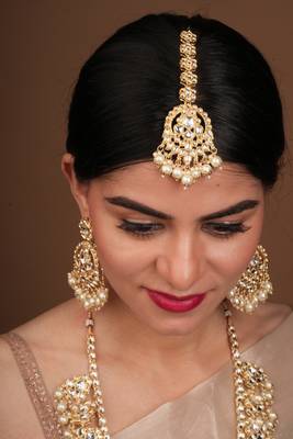 White Gold Kundan Necklace Set 9