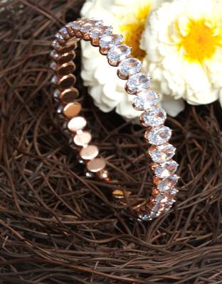 White Diamond Bracelet For Festive Season 1