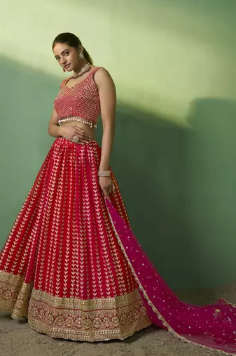 RED SEQUINS EMBROIDERED GEORGETTE DESIGNER BRIDAL WEDDING & PARTY WEAR FESTIVAL SEMI STITCHED LEHENGA