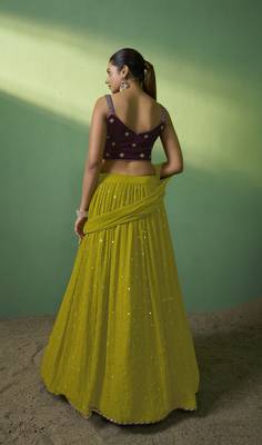 GREEN SEQUINS EMBROIDERED GEORGETTE DESIGNER BRIDAL WEDDING & PARTY WEAR FESTIVAL SEMI STITCHED LEHENGA 3