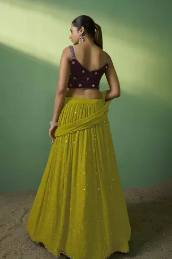 GREEN SEQUINS EMBROIDERED GEORGETTE DESIGNER BRIDAL WEDDING & PARTY WEAR FESTIVAL SEMI STITCHED LEHENGA