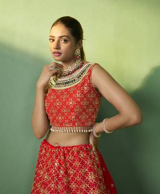 RED SEQUINS EMBROIDERED GEORGETTE DESIGNER BRIDAL WEDDING & PARTY WEAR FESTIVAL SEMI STITCHED LEHENGA 3