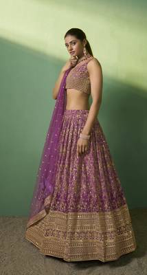 LAVENDER SEQUINS EMBROIDERED GEORGETTE DESIGNER BRIDAL WEDDING & PARTY WEAR FESTIVAL SEMI STITCHED LEHENGA 3
