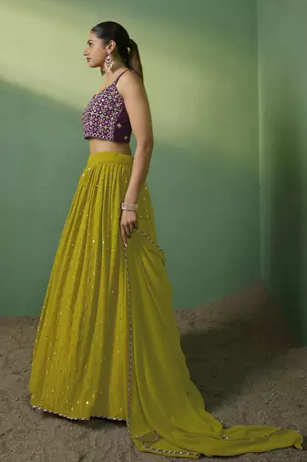 GREEN SEQUINS EMBROIDERED GEORGETTE DESIGNER BRIDAL WEDDING & PARTY WEAR FESTIVAL SEMI STITCHED LEHENGA