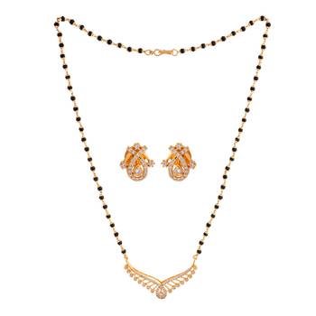 Crystal mangasutra short with diamond pendant and matching earrings on egram gold 3