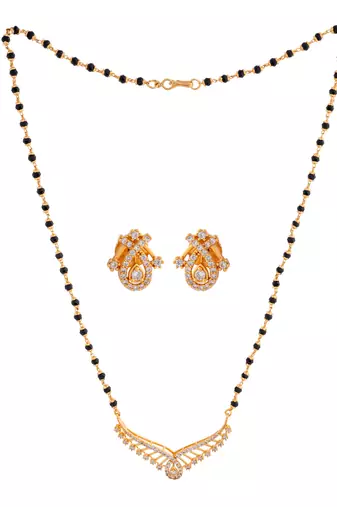 Crystal mangasutra short with diamond pendant and matching earrings on egram gold