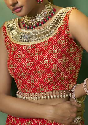RED SEQUINS EMBROIDERED GEORGETTE DESIGNER BRIDAL WEDDING & PARTY WEAR FESTIVAL SEMI STITCHED LEHENGA 6