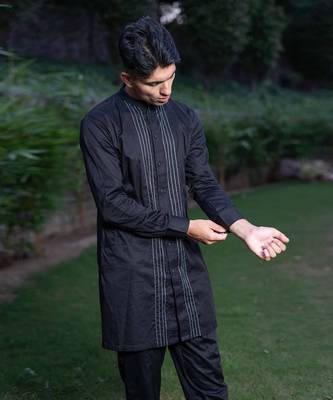 Black solid surmayi kurta pants set  kurta sets 3