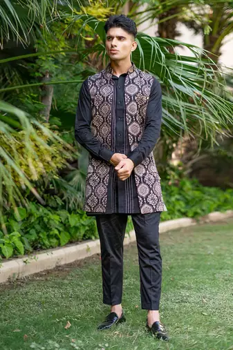 Black printed surmayi jacket  nehru jackets