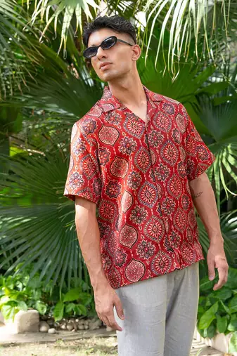 Maroon printed surkh shirts