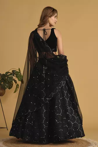 BLACK SEQUINS & THREAD EMBROIDERED NET DESIGNER BRIDAL WEDDING & PARTY WEAR FESTIVAL SEMI STITCHED LEHENGA