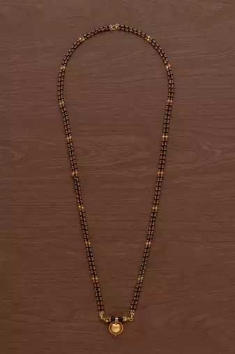 Black beads mangalsutra with cap (7+1) with single vati one gram gold