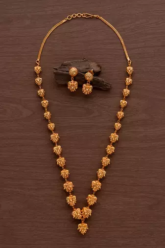 Golden flower necklace and earrings set red matt finish