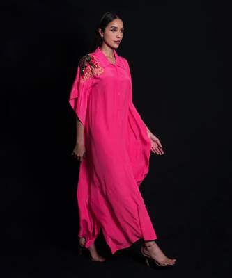 Tea rose  embroidery applique kaftaan 1