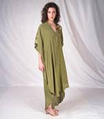 Green flowy embroidery kaftaan